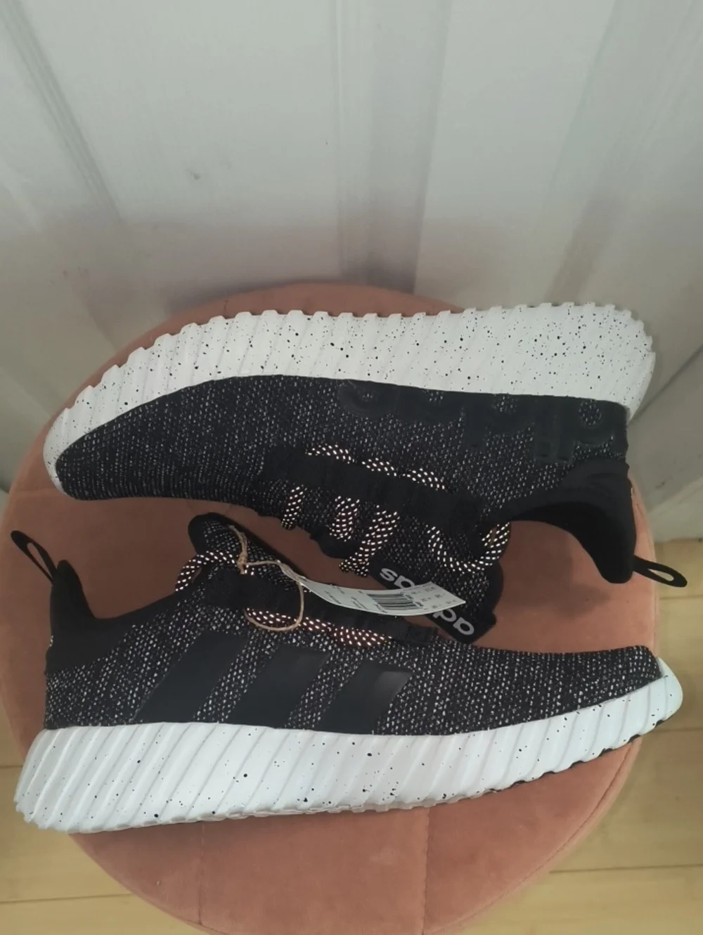 adidas cushioning color